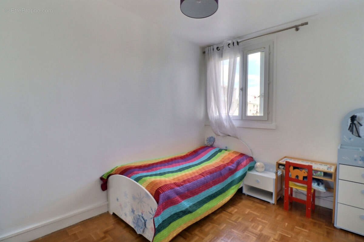 Appartement à vendre, 74m², Rueil-Malmaison