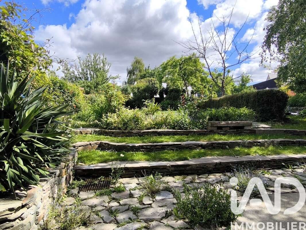 Maison à vendre, 118m², Pierres
