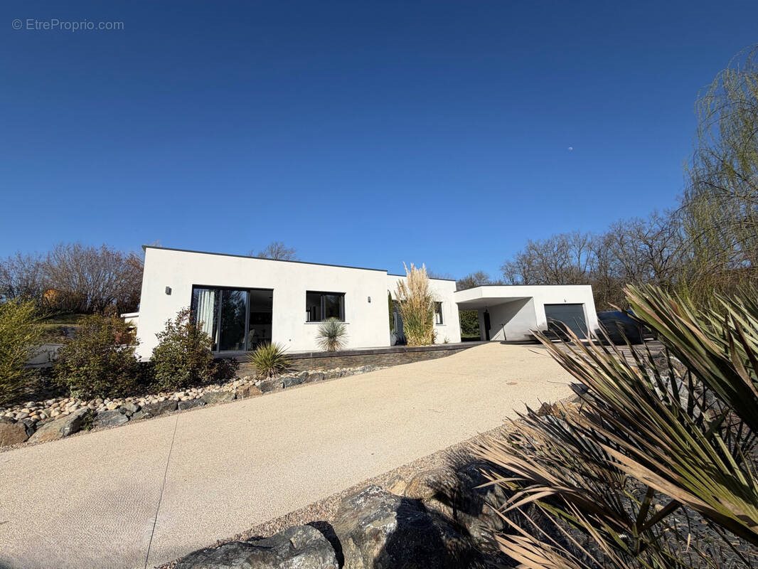 Maison à vendre, 189m², Abrest