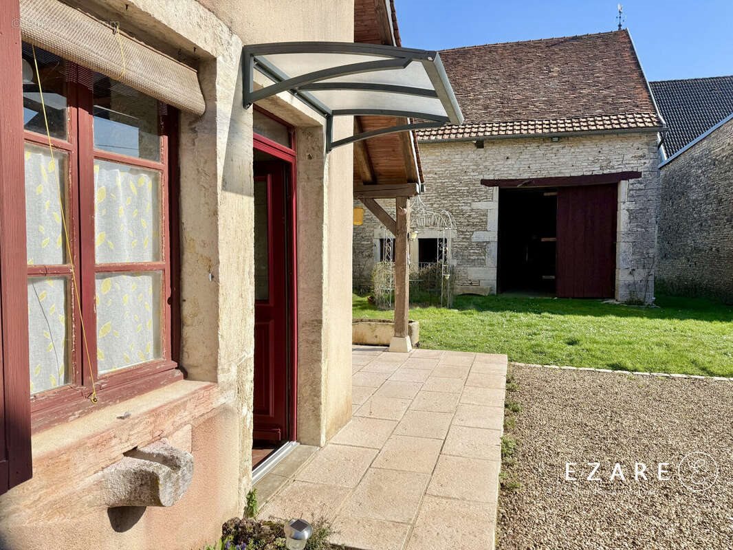 Maison à vendre, 100m², Mirebeau-sur-Bèze