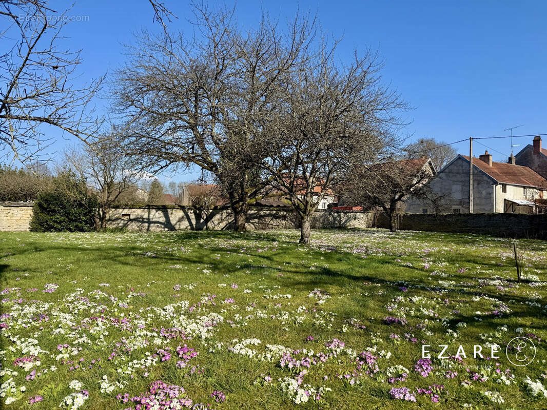 Maison à vendre, 100m², Mirebeau-sur-Bèze