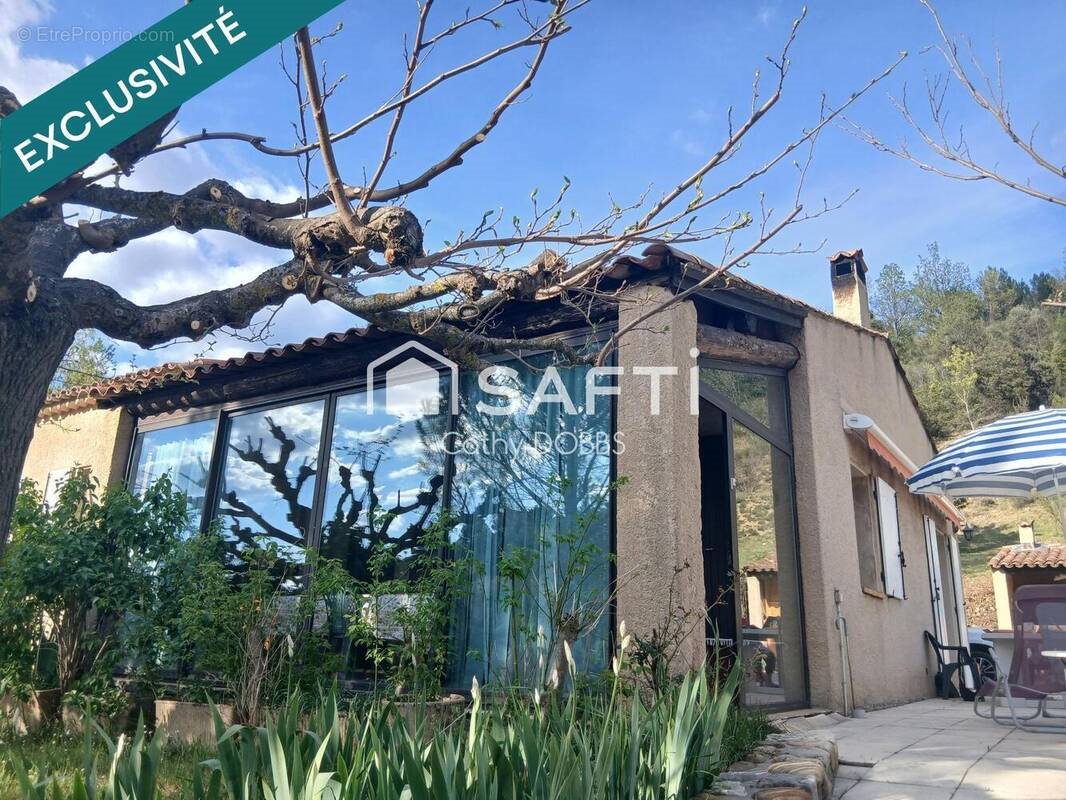 Maison à vendre, 100m², Riez