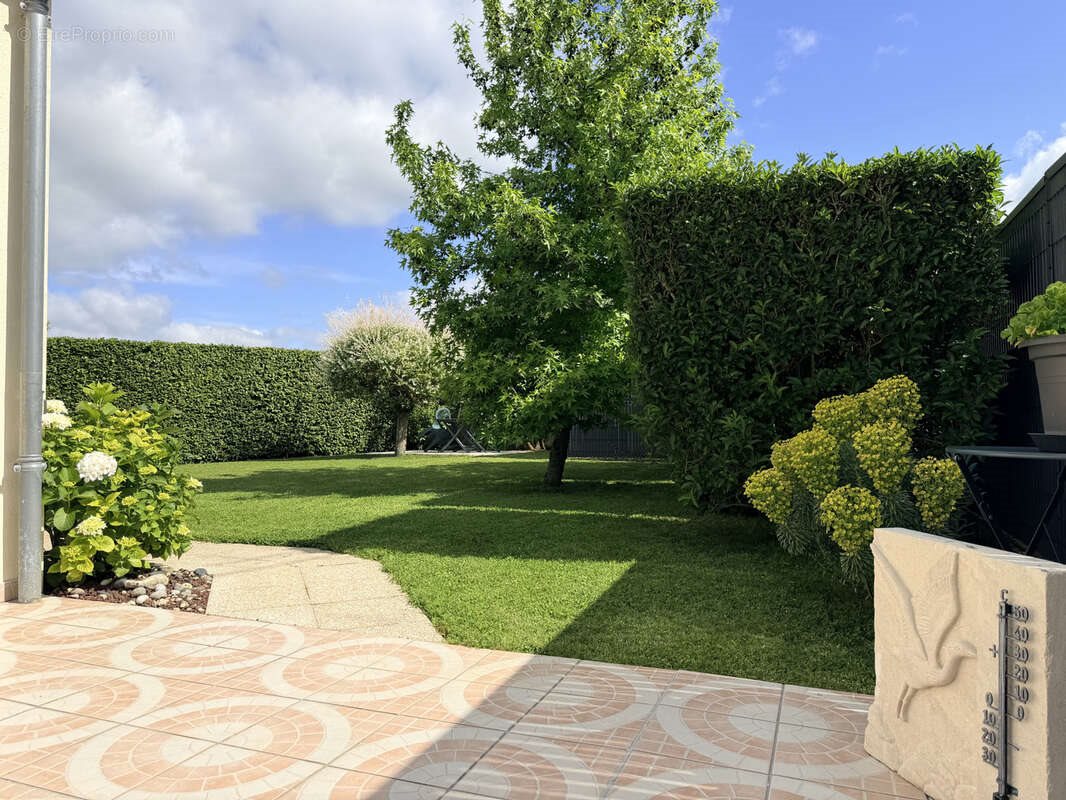 Maison à vendre, 93m², Buxerolles