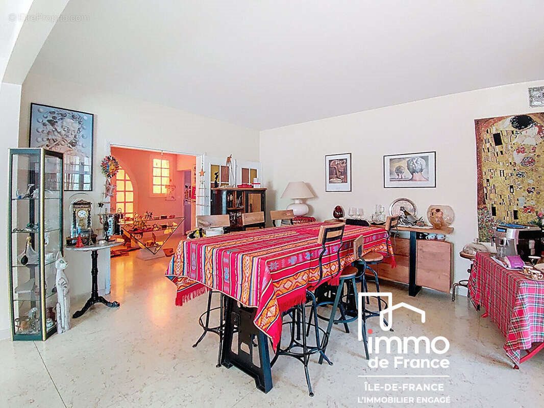Maison à vendre, 234m², Bonneval