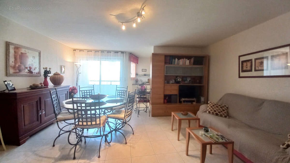 Appartement à vendre, 77m², Villeneuve-lès-Béziers