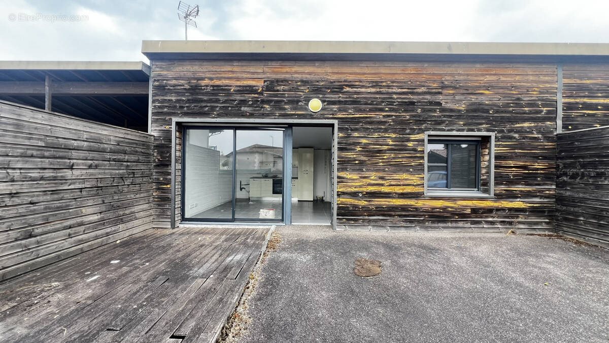 Maison à vendre, 37m², Arès