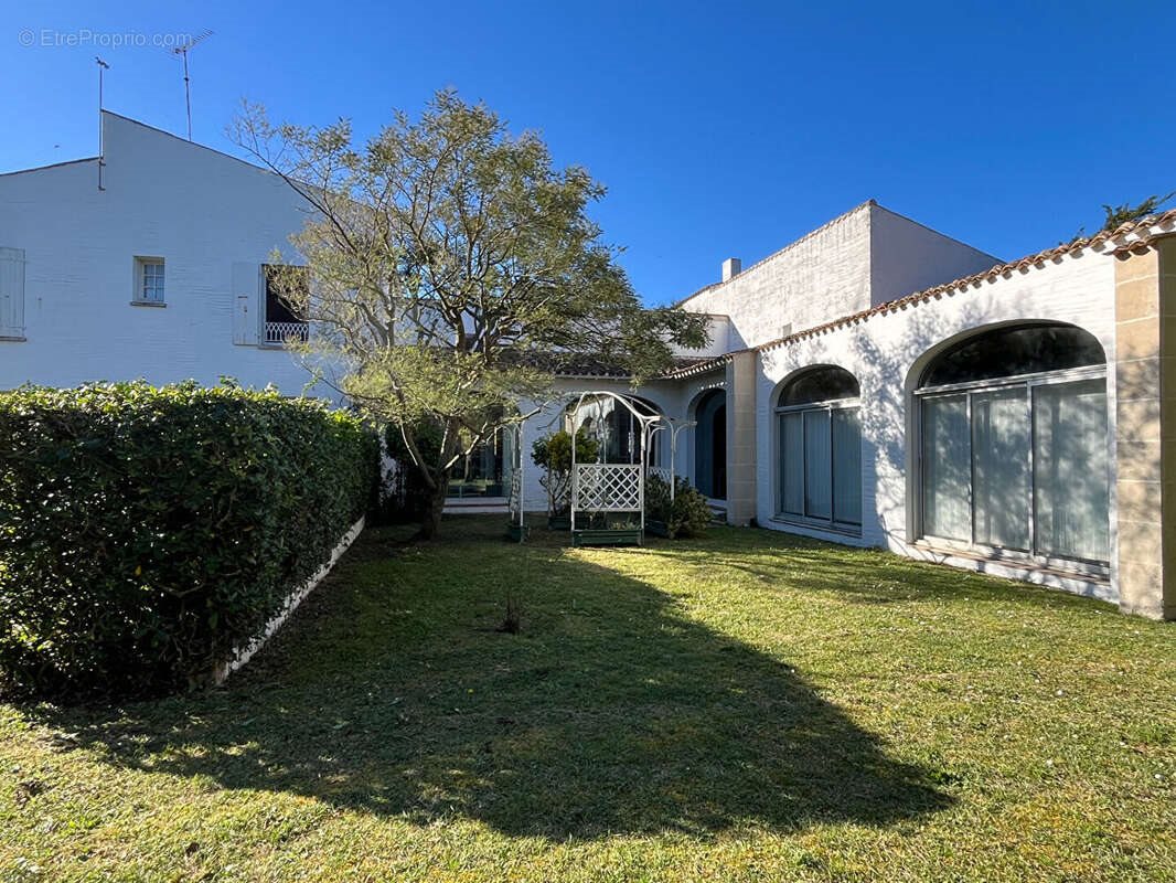 Maison à vendre, 284m², Dolus-d'Oléron