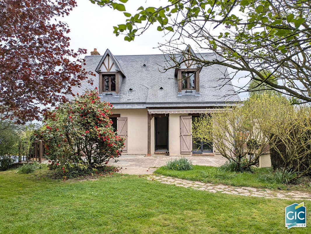 Maison à vendre, 110m², Caen