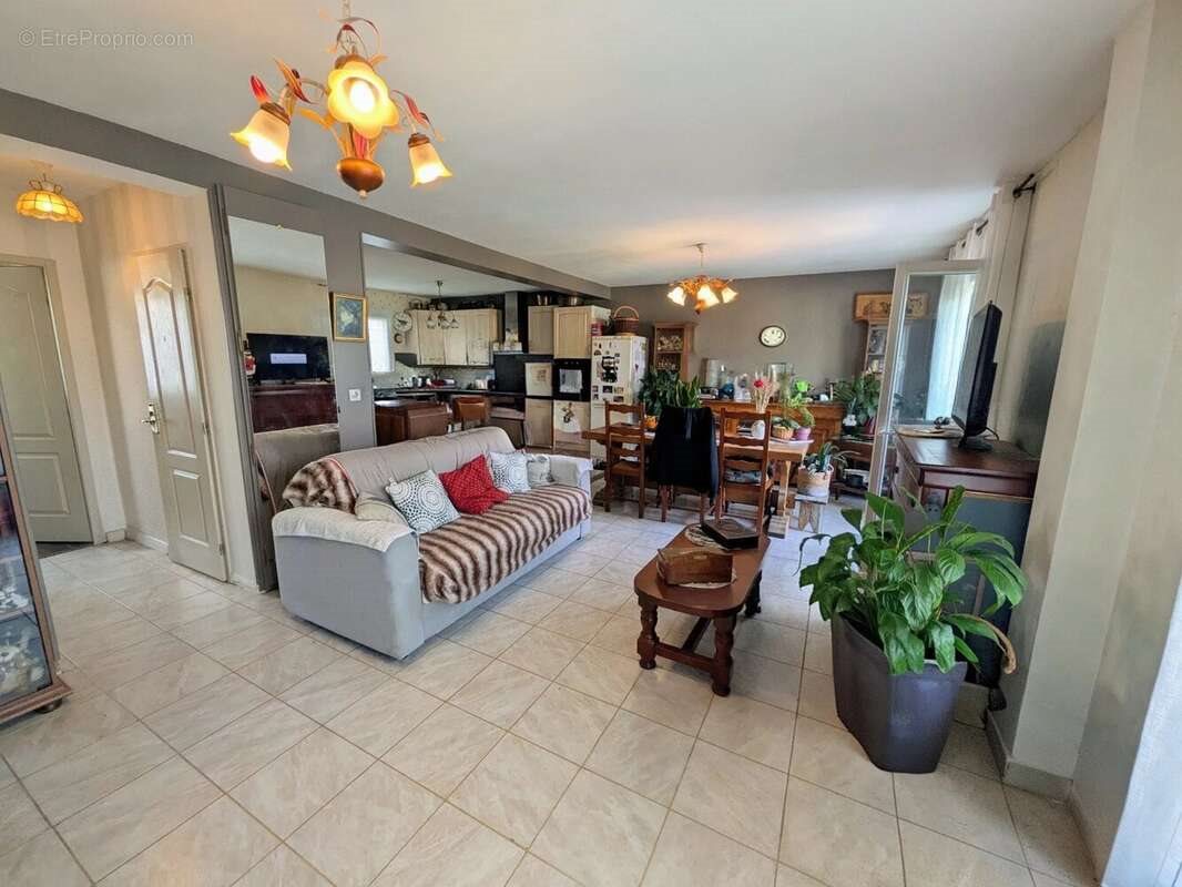 Maison à vendre, 90m², La Ferté-Gaucher