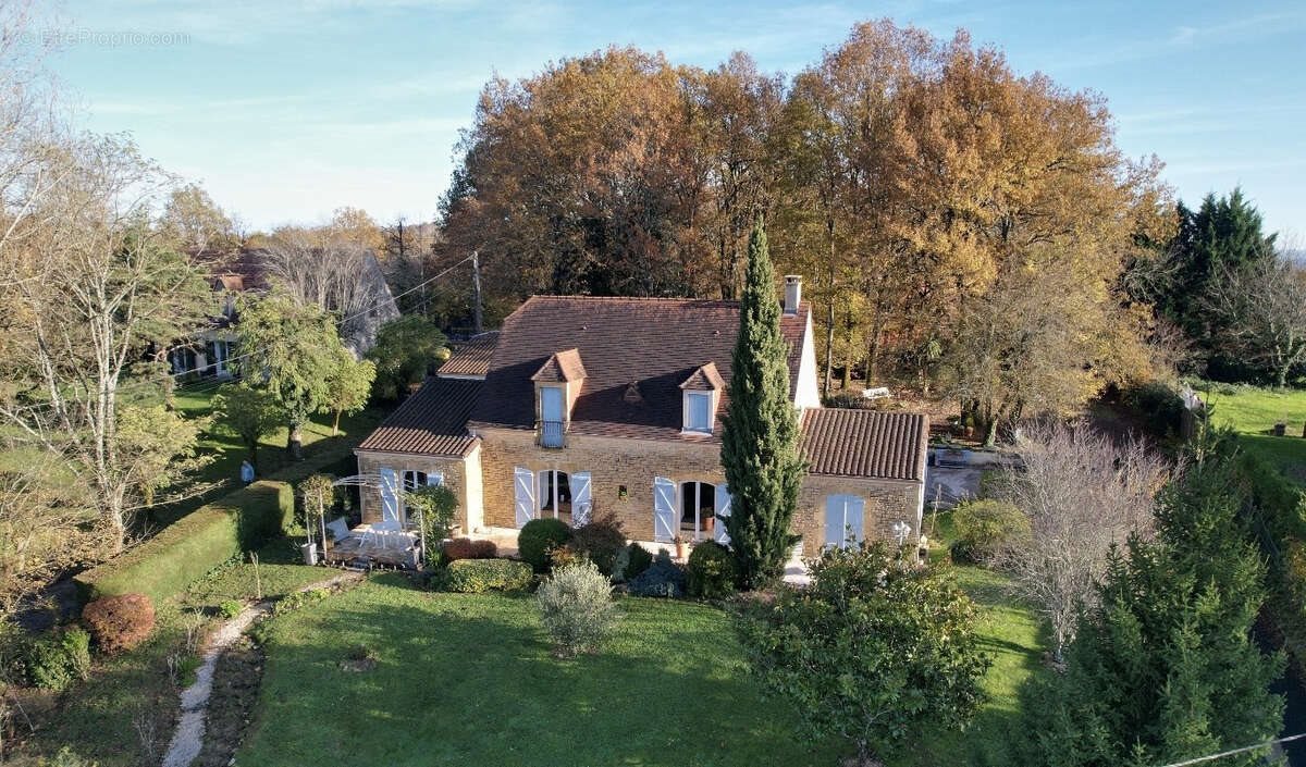 Maison à vendre, 201m², Sarlat-la-Canéda