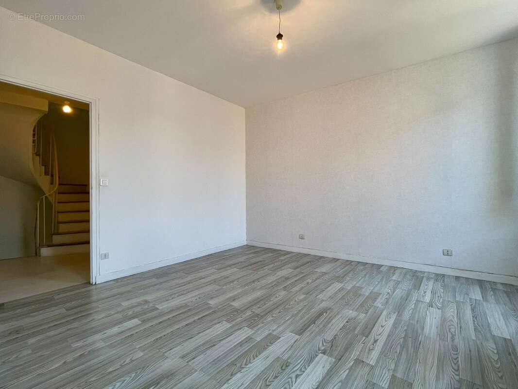 Maison à vendre, 74m², Saint-Maixent-l'Ecole