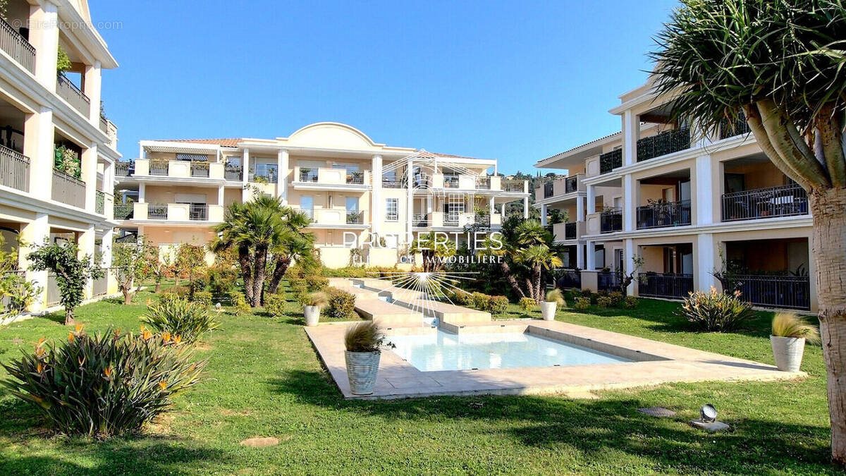 Appartement à vendre, 42m², Bormes-les-Mimosas