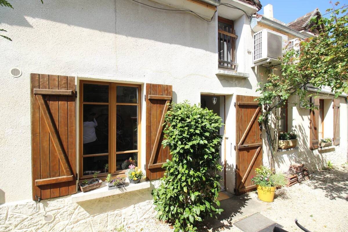 Maison à vendre, 104m², Cires-lès-Mello
