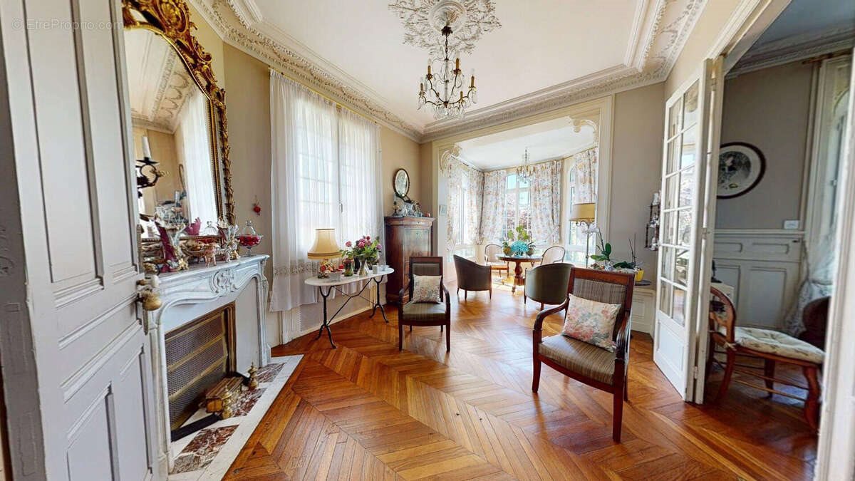 Maison à vendre, 247m², Sainte-Adresse