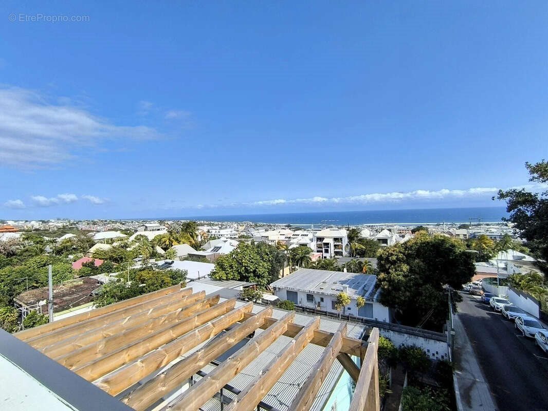 Appartement à vendre, 98m², Saint-Pierre