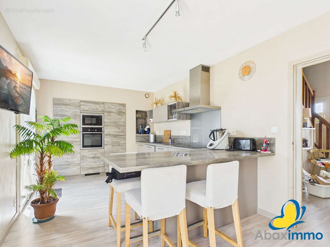 Maison à vendre, 125m², Falaise