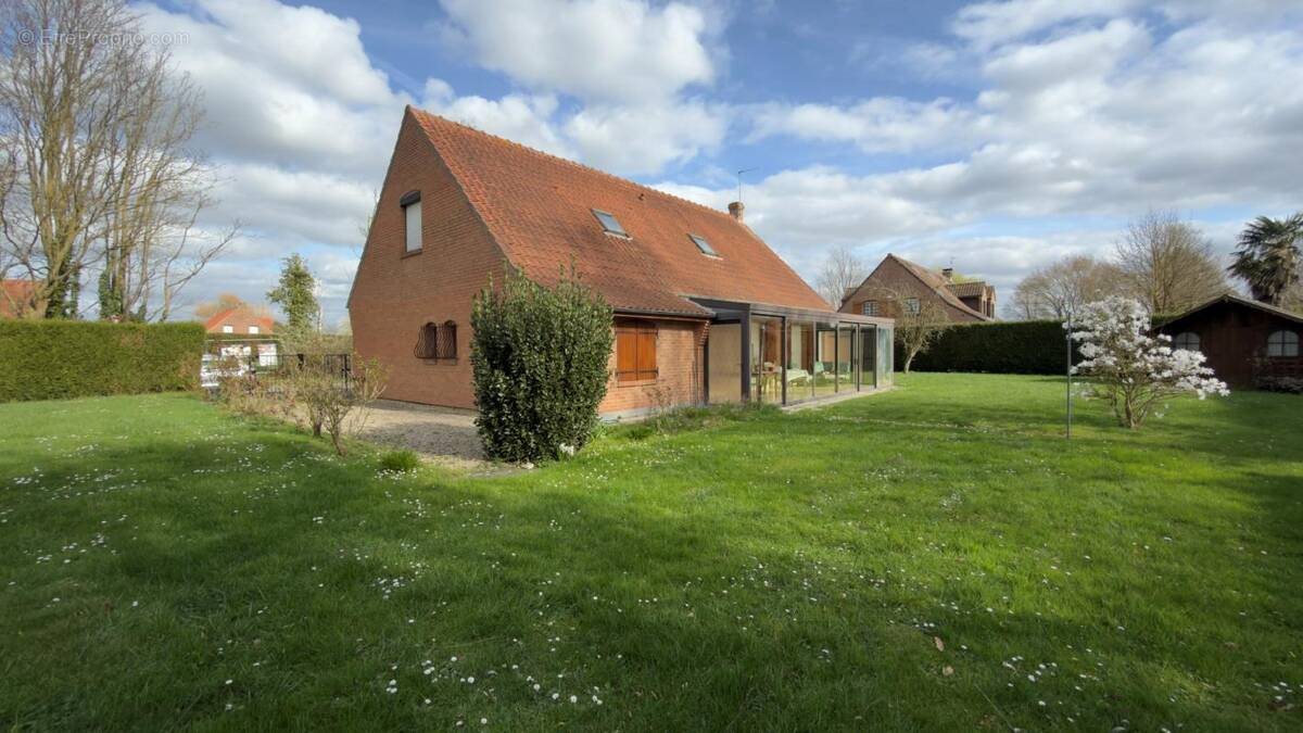 Maison à vendre, 134m², Ennetières-en-Weppes