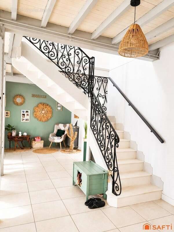 Maison à vendre, 200m², Nay