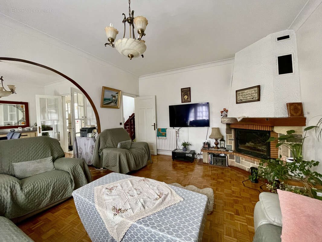 Maison à vendre, 145m², Drancy