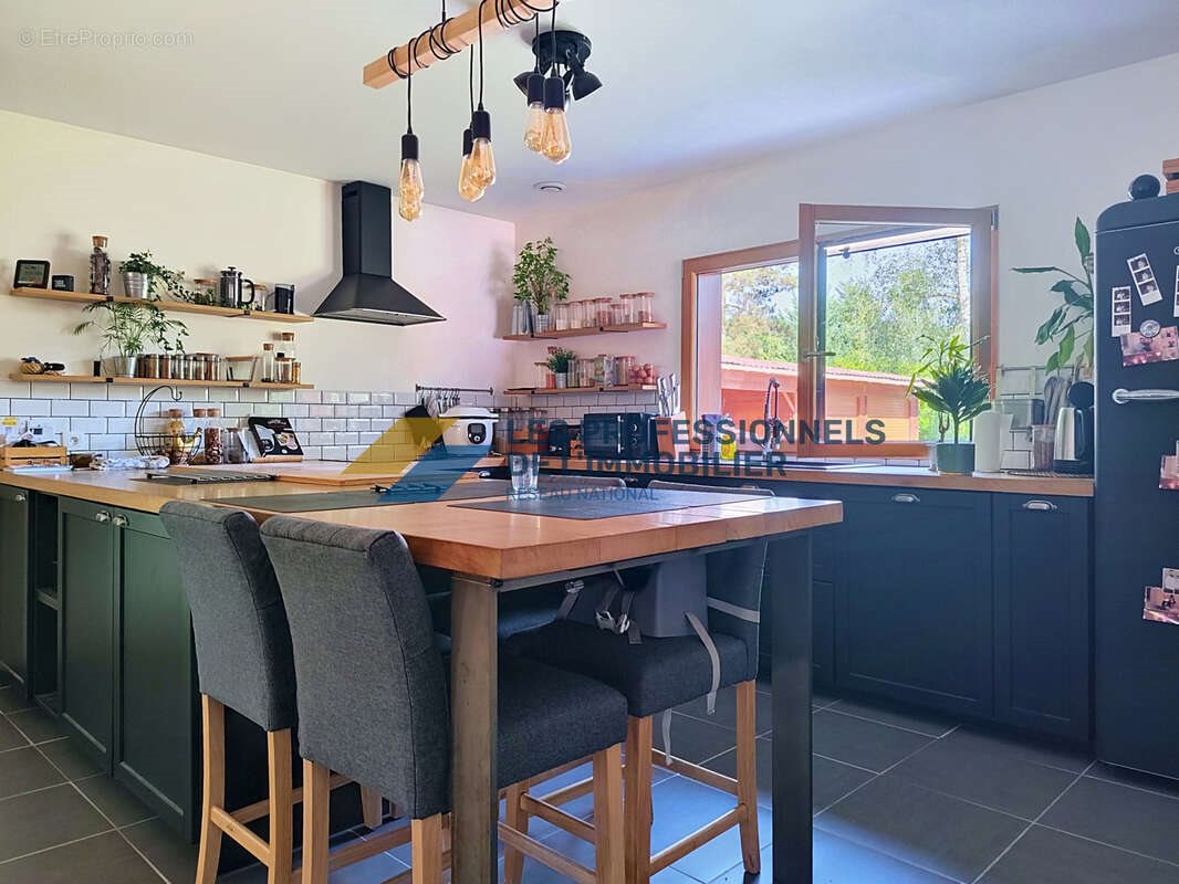 Maison à vendre, 141m², Chevillon-sur-Huillard
