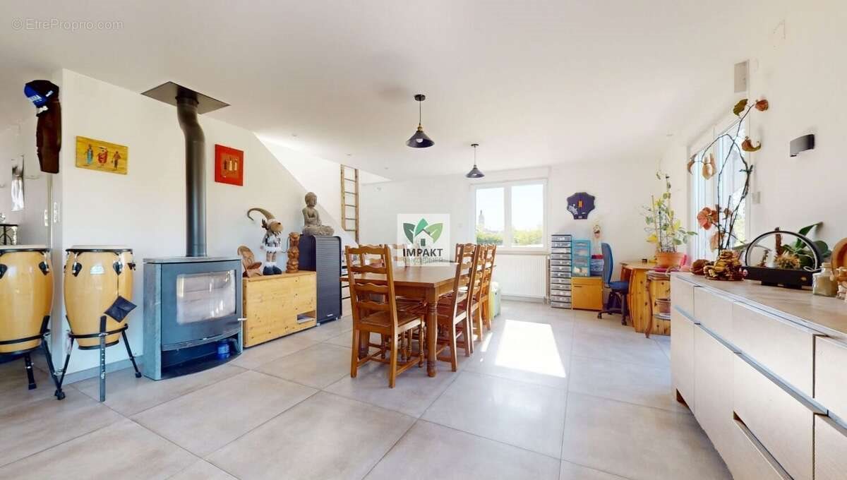 Maison à vendre, 220m², Champagney