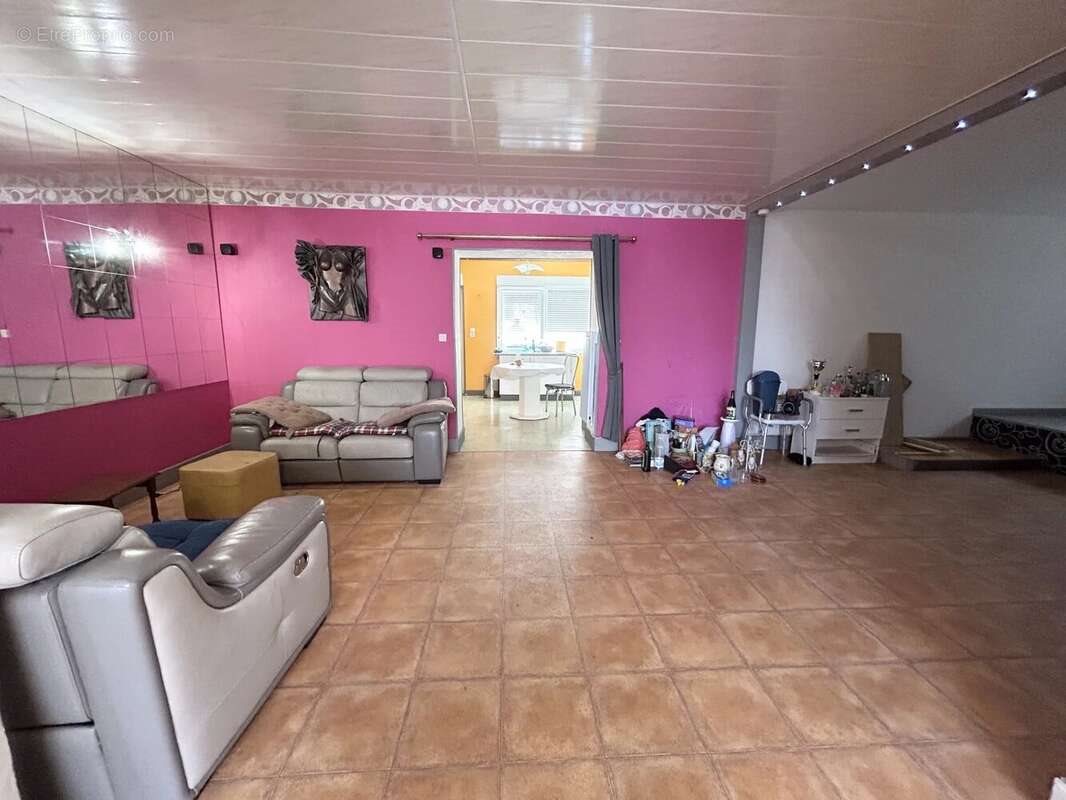 Maison à vendre, 130m², Ecaillon
