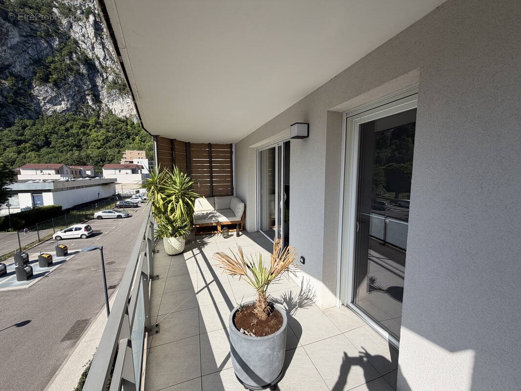 Appartement à vendre, 83m², Sassenage