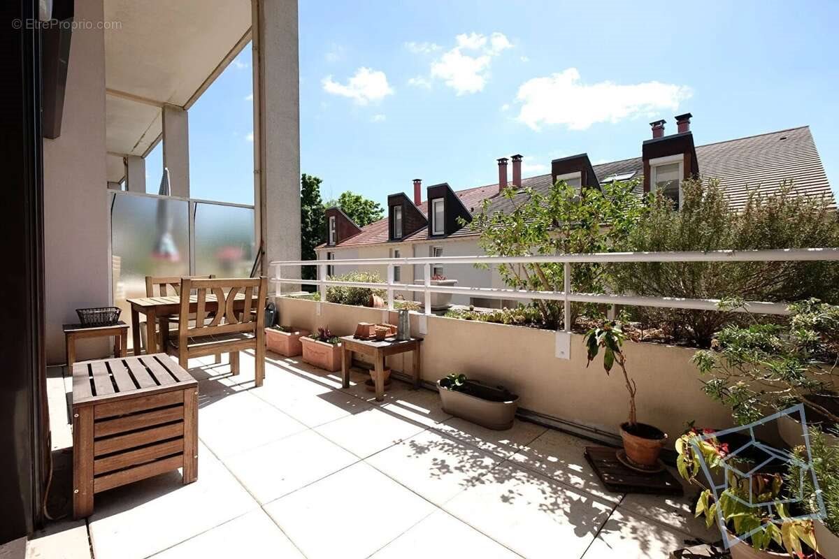 Appartement à vendre, 77m², Voisins-le-Bretonneux