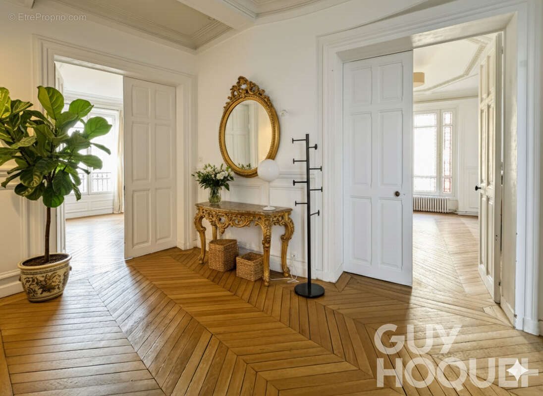 Appartement à vendre, 143m², Versailles