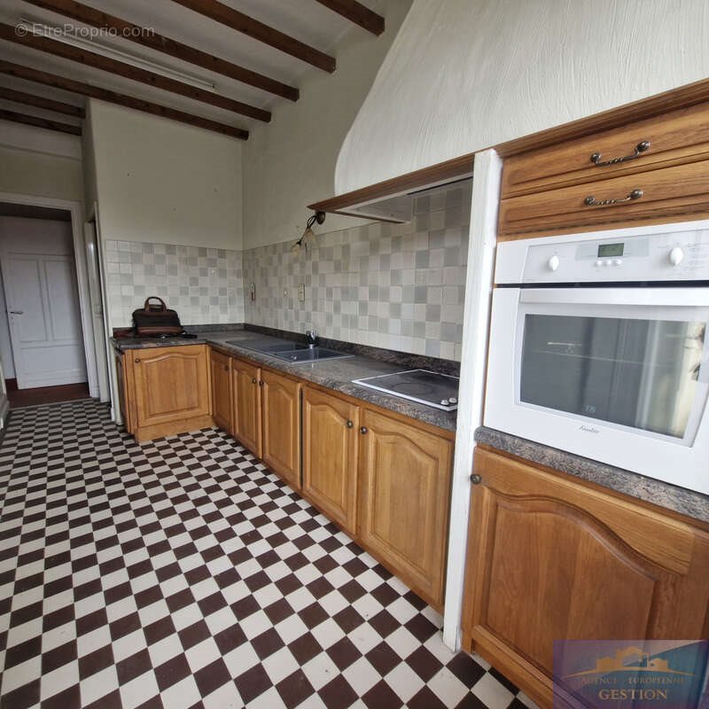 Appartement à vendre, 129m², Lourdes