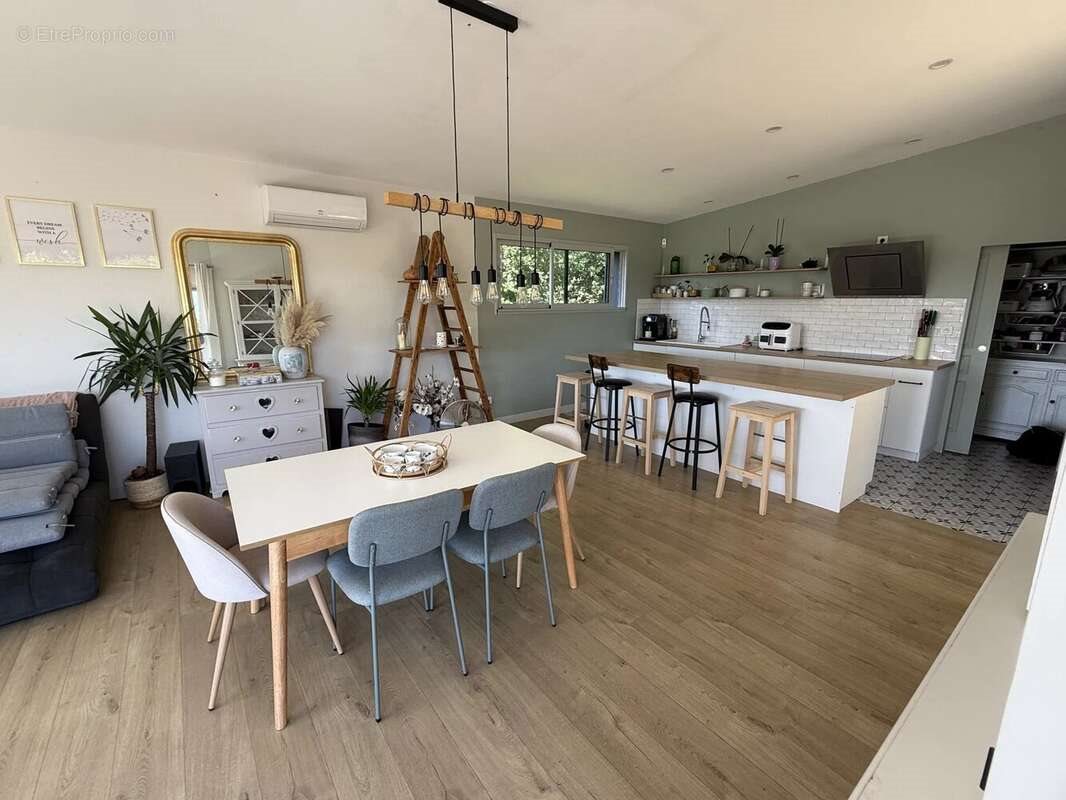 Maison à vendre, 157m², Nogaro