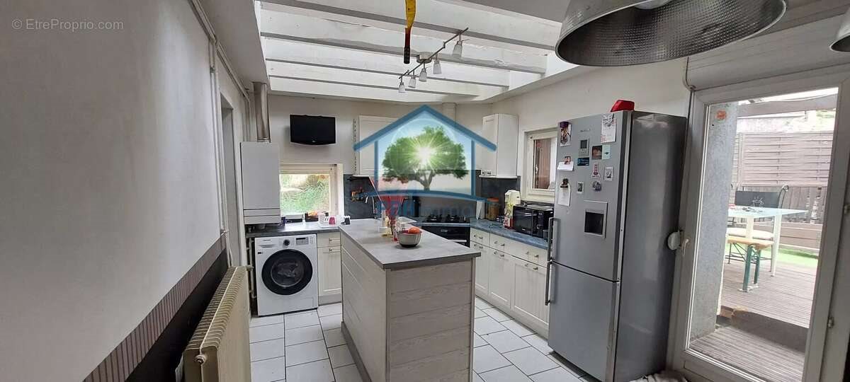 Appartement à vendre, 225m², Golbey