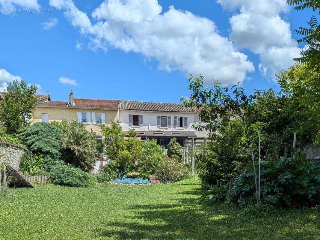 Appartement à vendre, 270m², Saint-Rambert-d'Albon