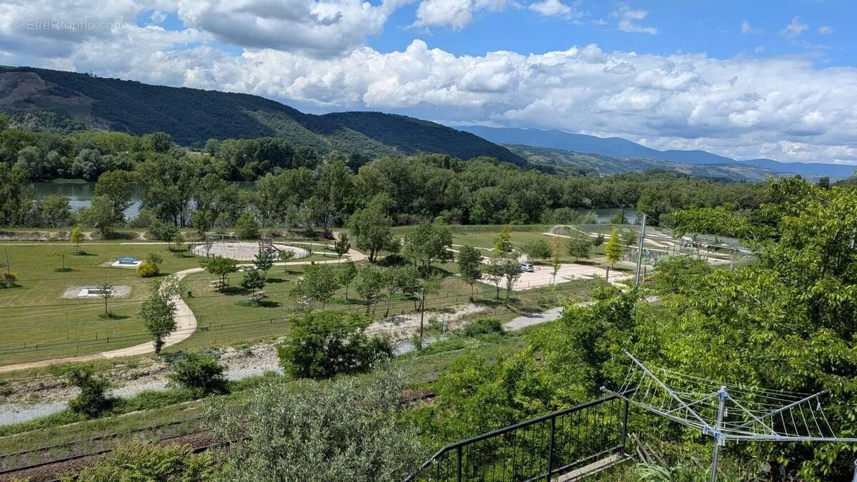 Appartement à vendre, 270m², Saint-Rambert-d'Albon