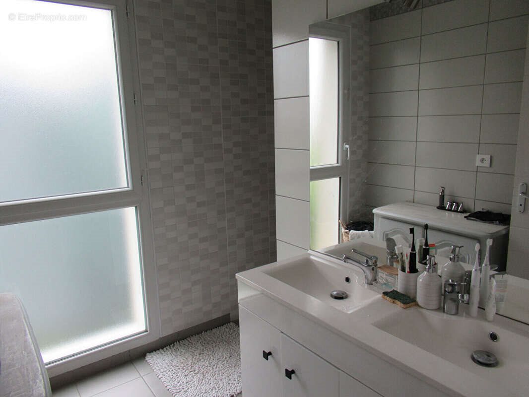 Appartement à vendre, 62m², Beaucouzé