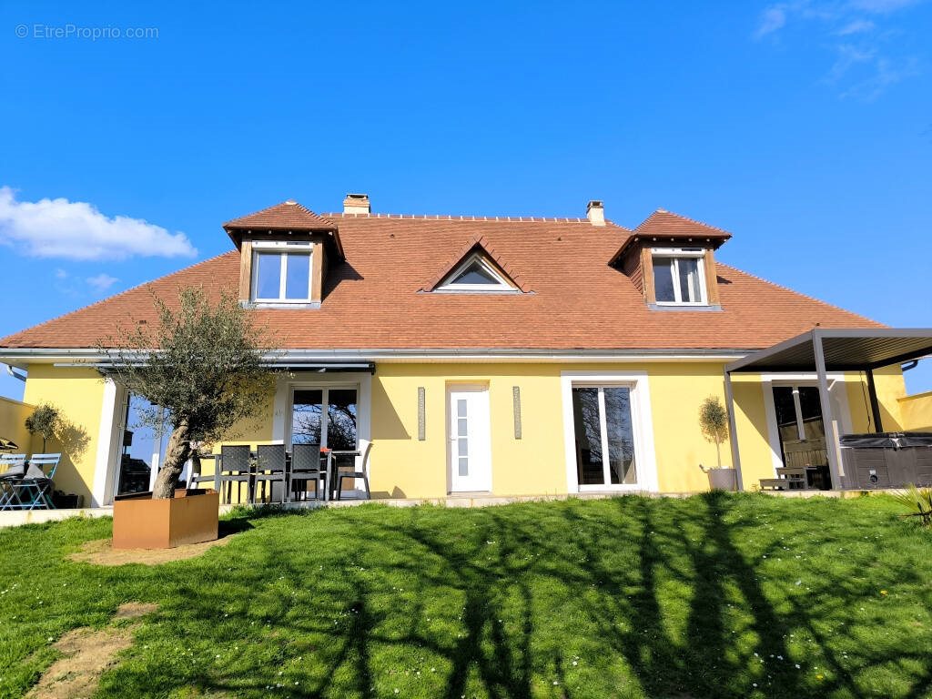 Maison à vendre, 227m², Ellon