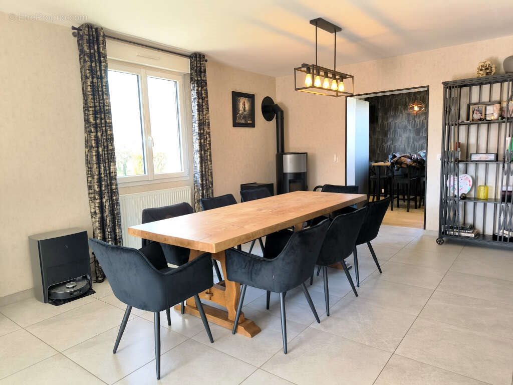 Maison à vendre, 227m², Ellon