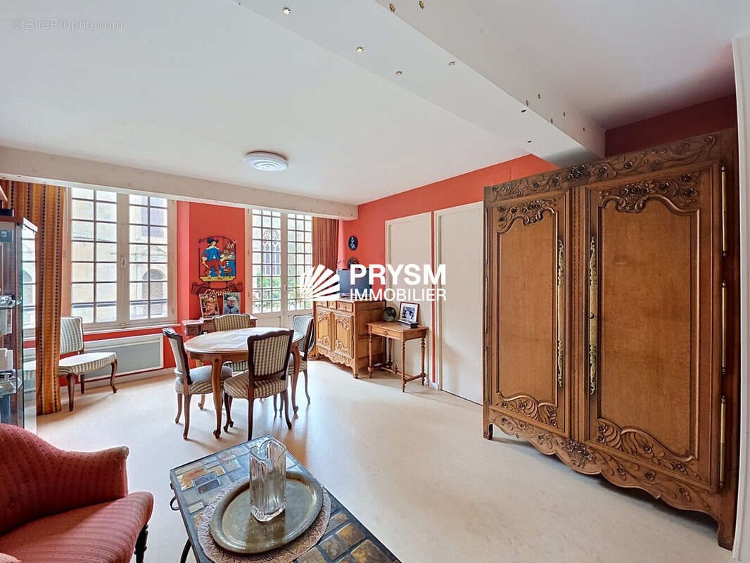 Appartement à vendre, 242m², Dinan