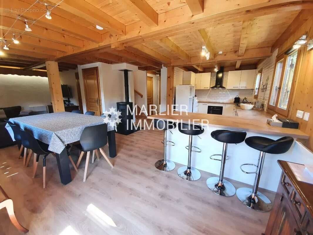 Maison à vendre, 142m², Megève