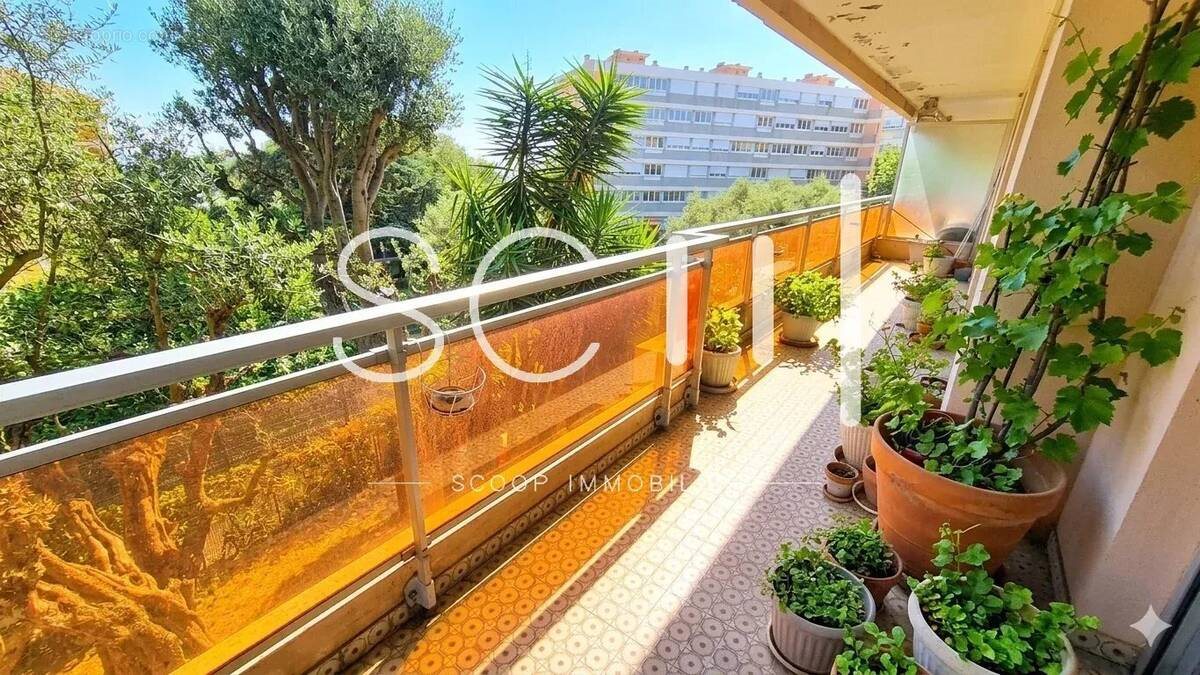 Appartement à vendre, 70m², Antibes