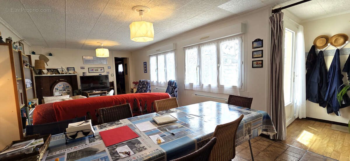 Maison à vendre, 105m², Grandcamp-Maisy