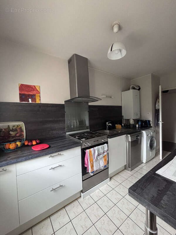 Appartement à vendre, 63m², Laval