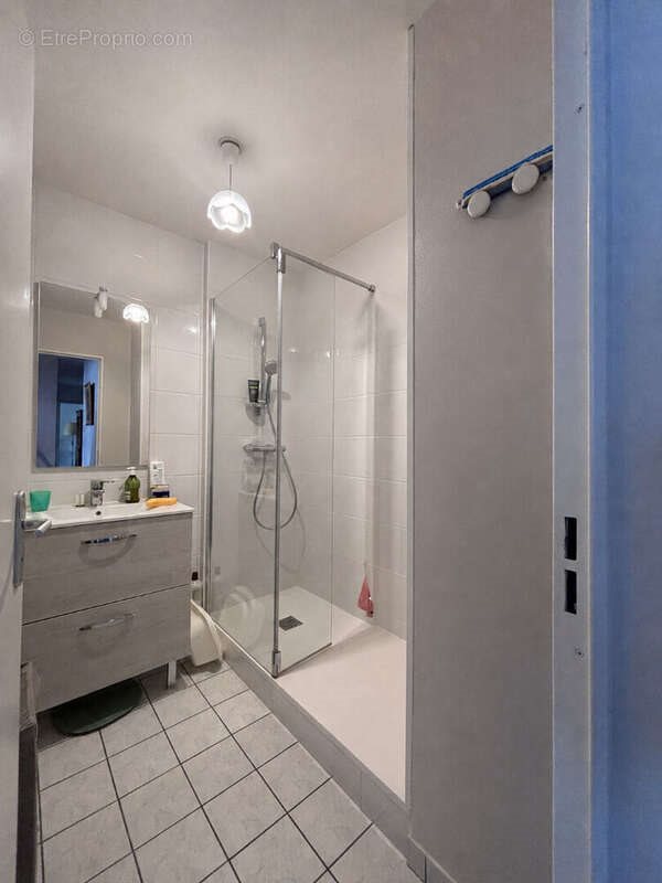 Appartement à vendre, 63m², Laval