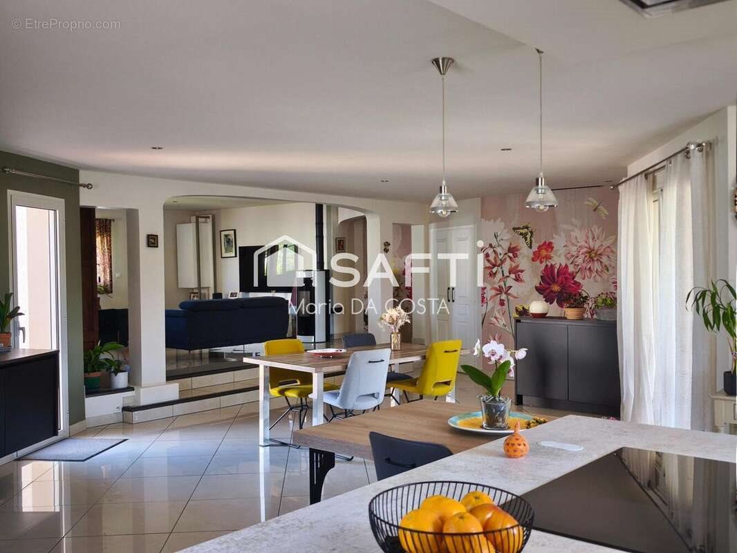 Maison à vendre, 171m², Pau