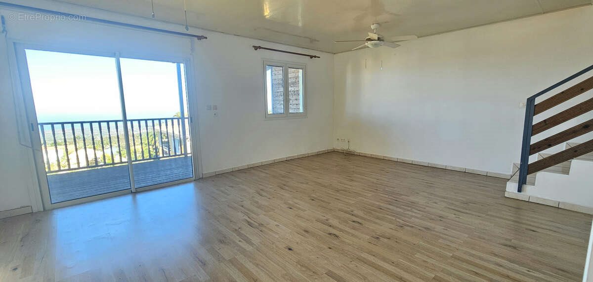 Maison à vendre, 204m², Le Tampon