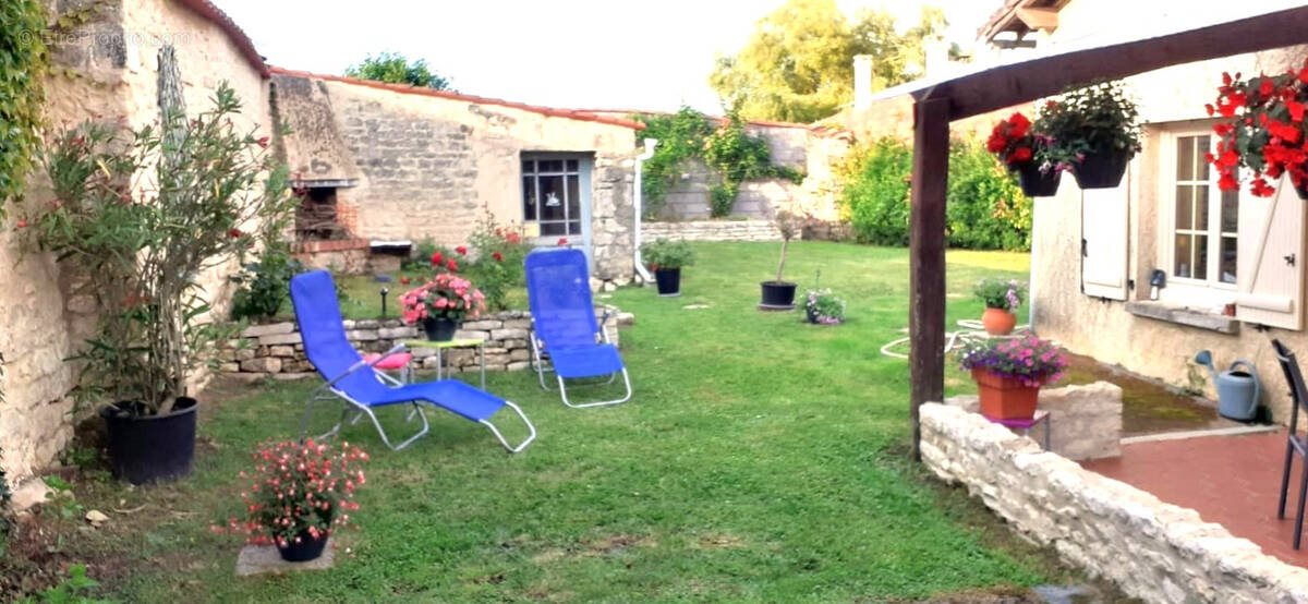 Maison à vendre, 120m², Saint-Michel-le-Cloucq