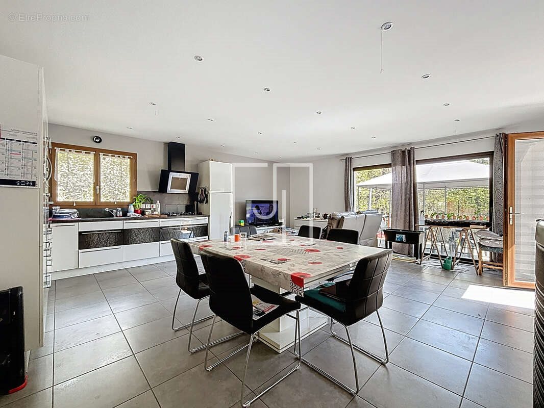 Maison à vendre, 100m², Jausiers