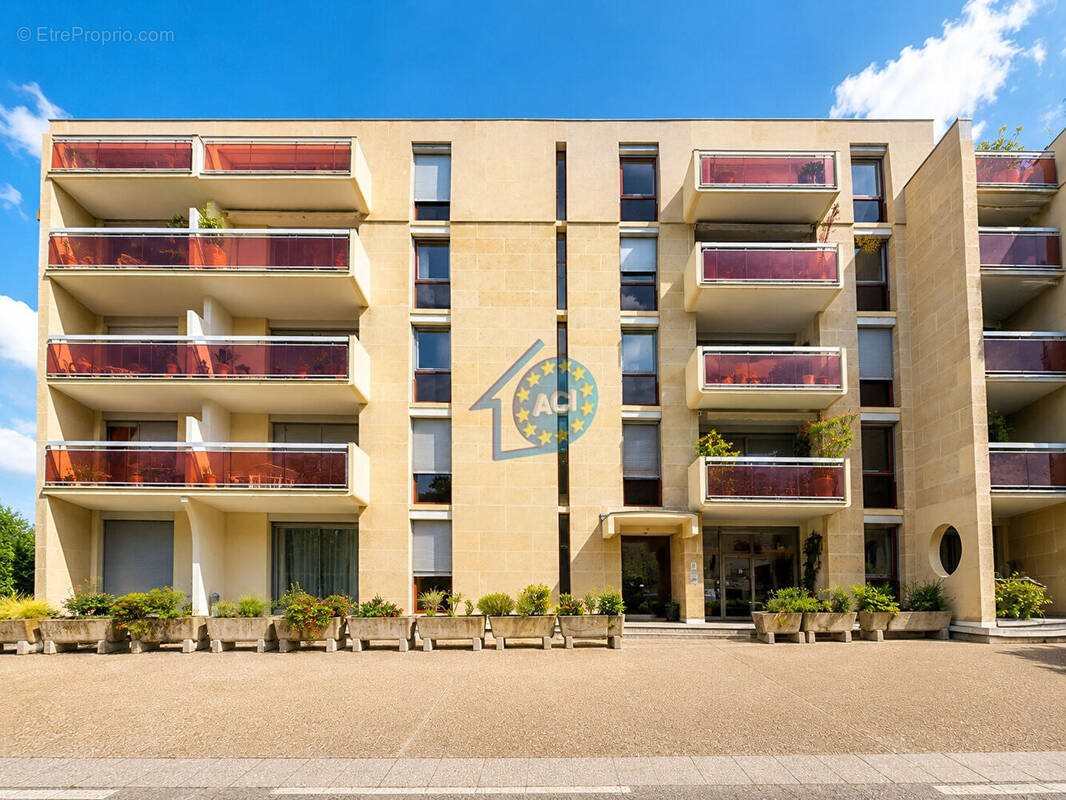 Appartement à vendre, 100m², Mantes-la-Jolie