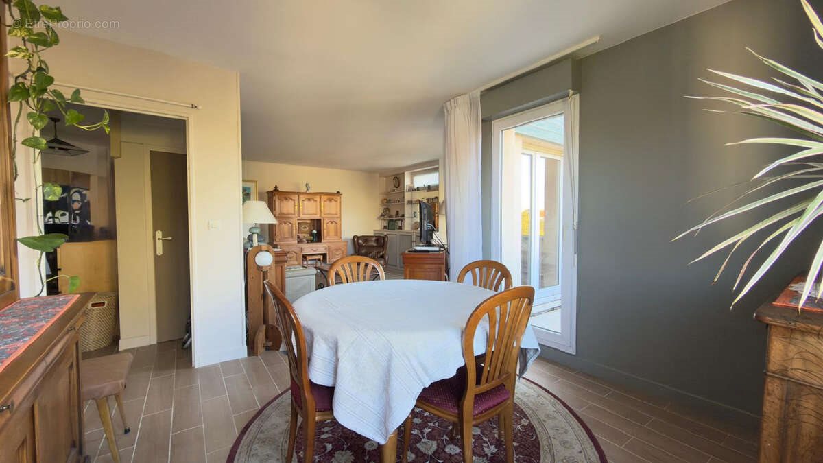 Appartement à vendre, 104m², Argenteuil