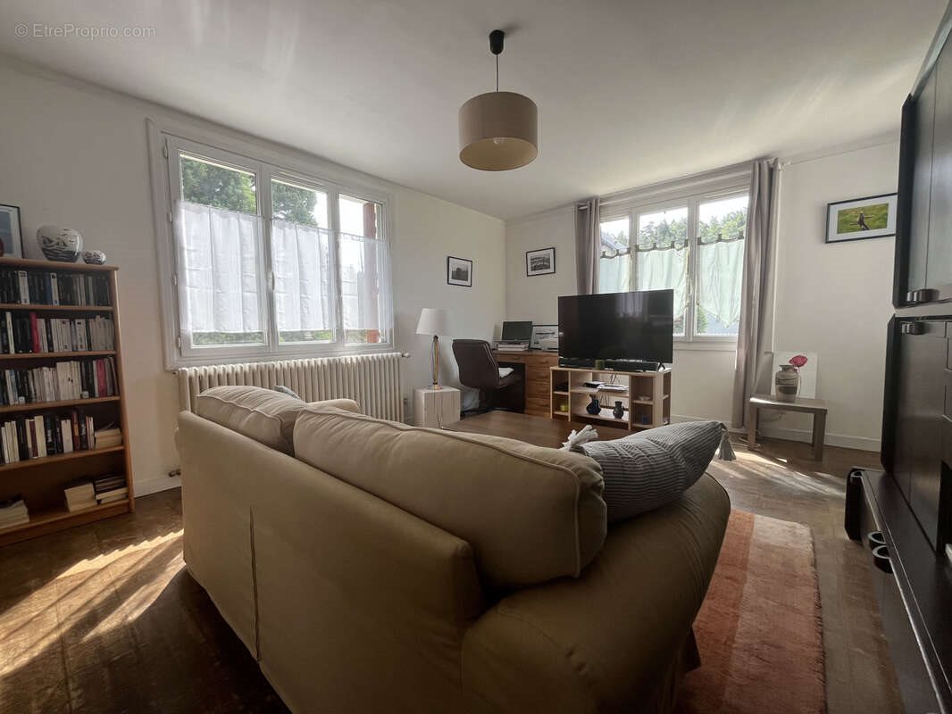 Maison à vendre, 134m², Saint-Alban-sur-Limagnole